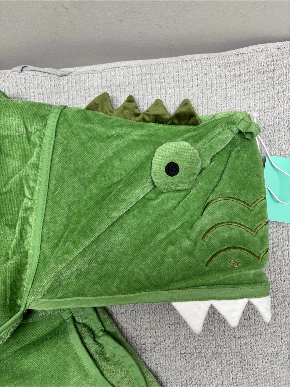 Pillowfort Alligator Kid Hooded Towel 25